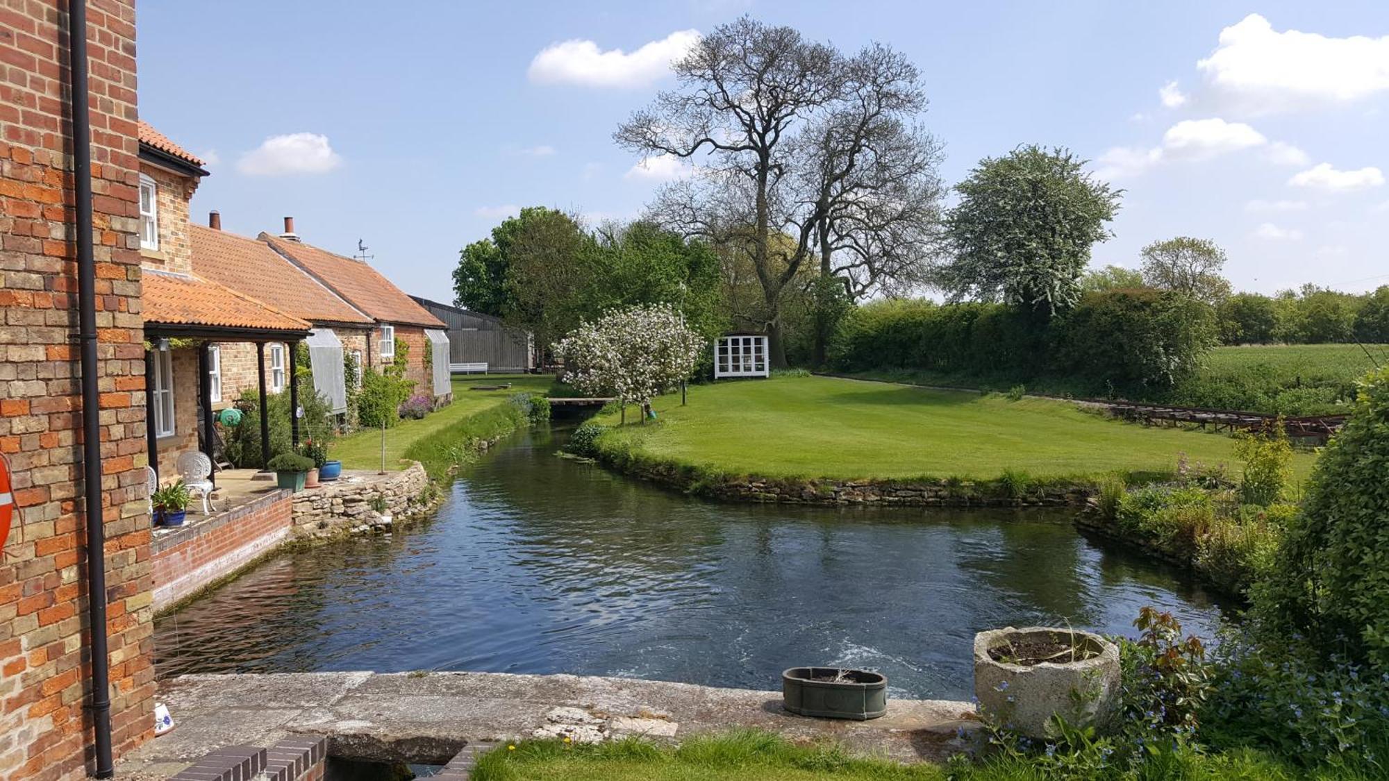 Watermill Farm Cottages Metheringham Exterior photo